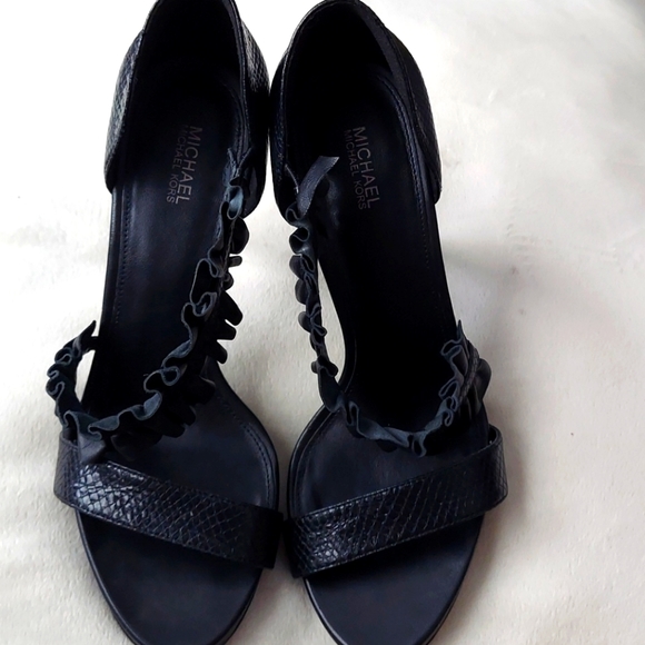 Michael Kors Black Ruffled Sandals with Straps - Picture 1 of 7